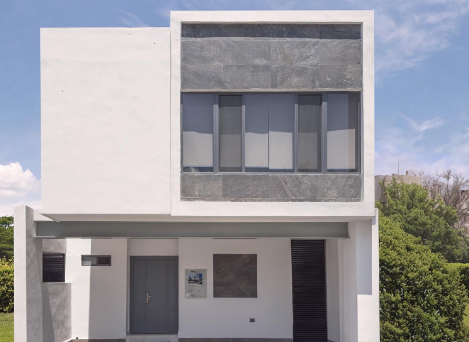 Casa en Dominio Cumbres, García